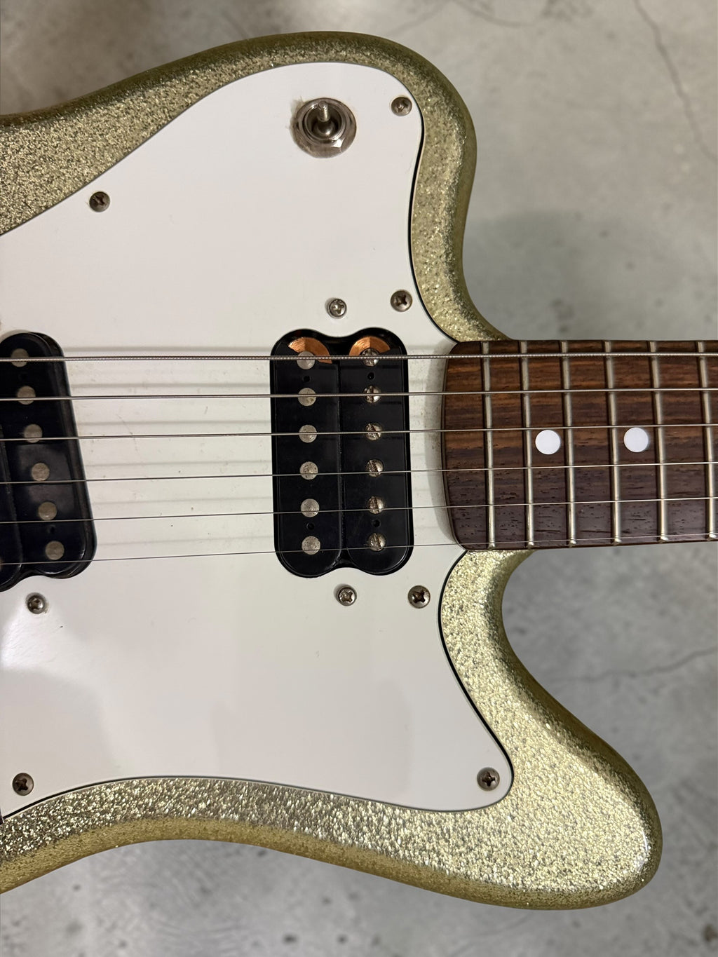 1996–1998 MIJ Squier Super-Sonic (Vista Series) in Silver Sparkle Finish
